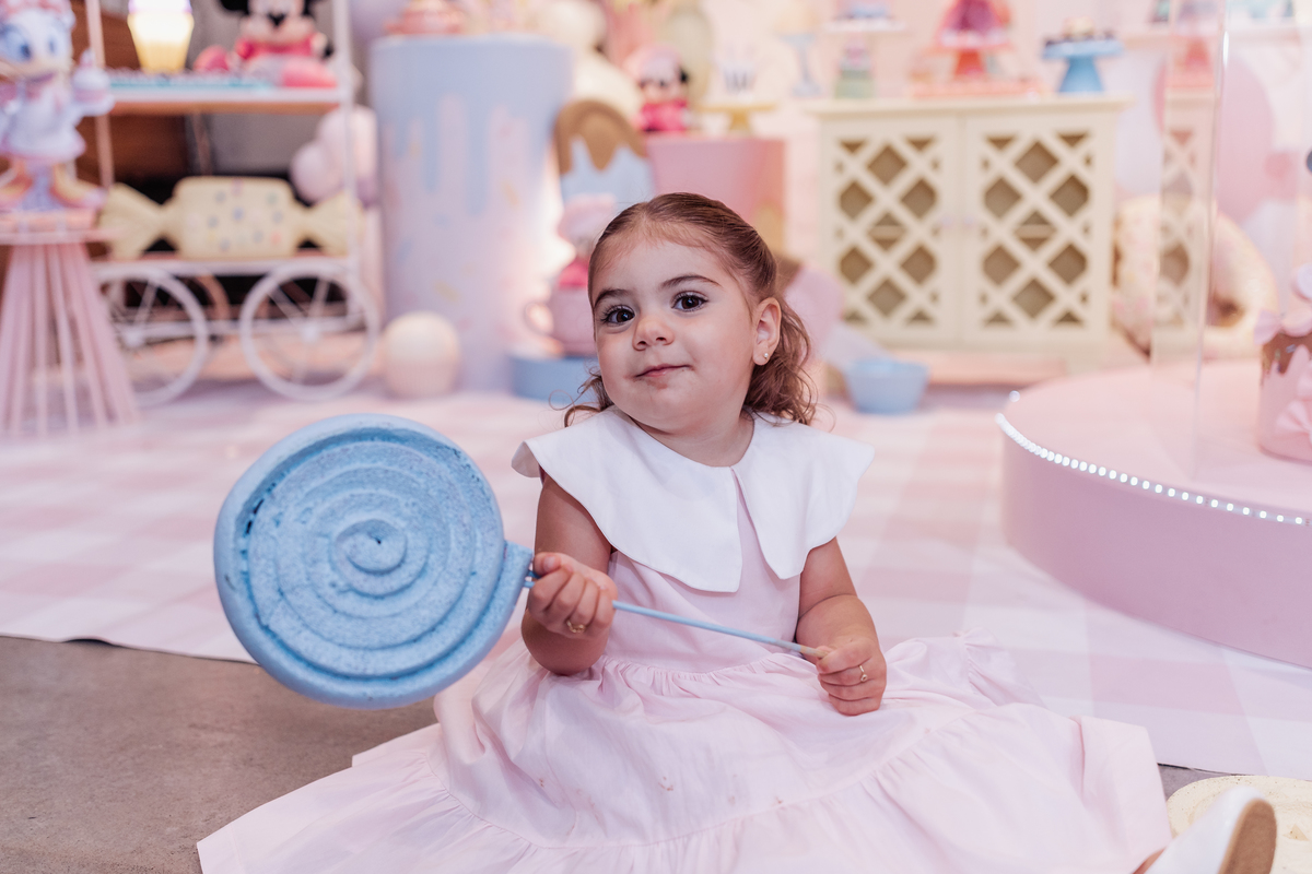 festa infantil menina decoração confeitaria da minnie buffet sapo cururu ribeirão preto