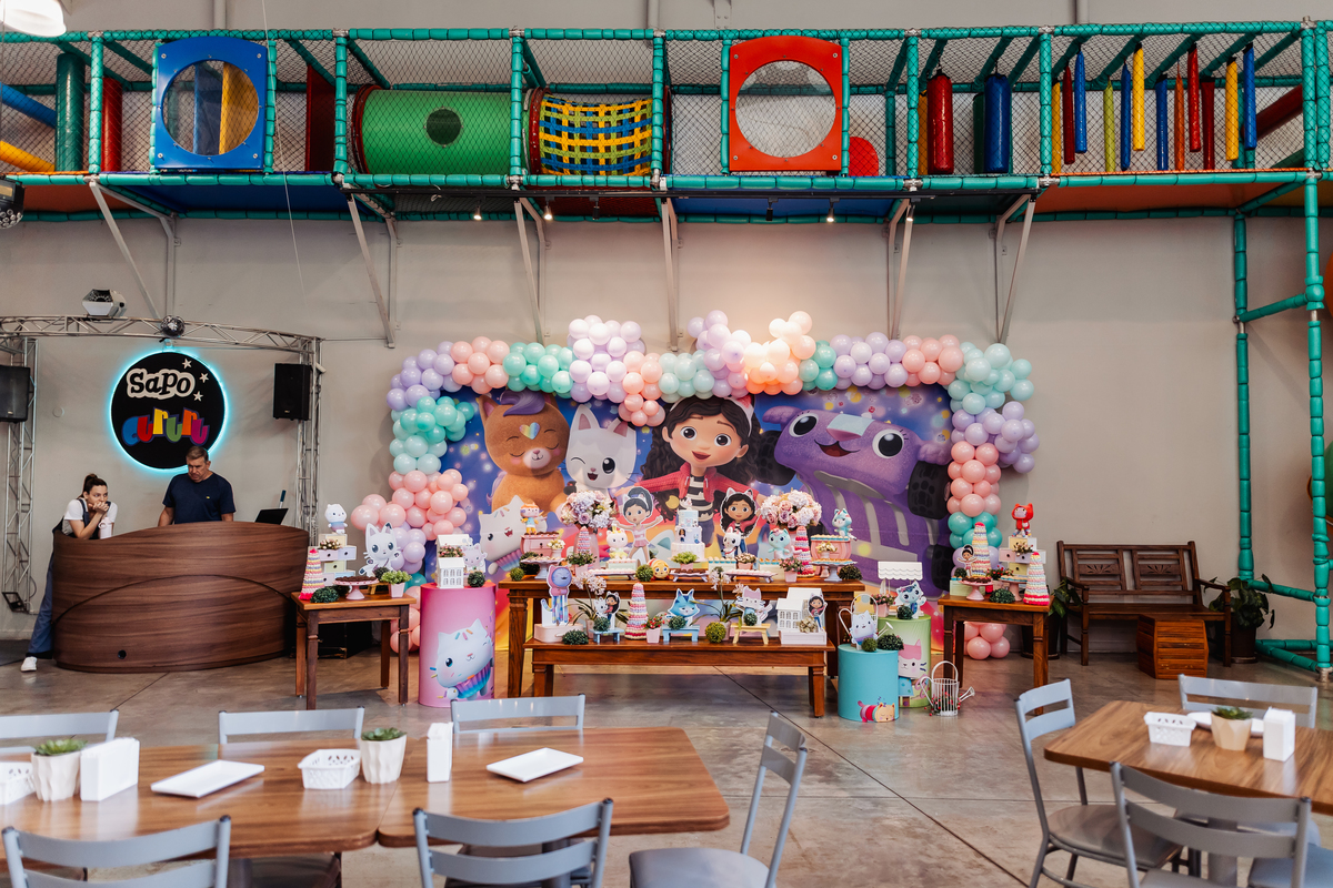 buffet sapo cururu ribeirao preto festa infantil decoração a casa mágica da gabi