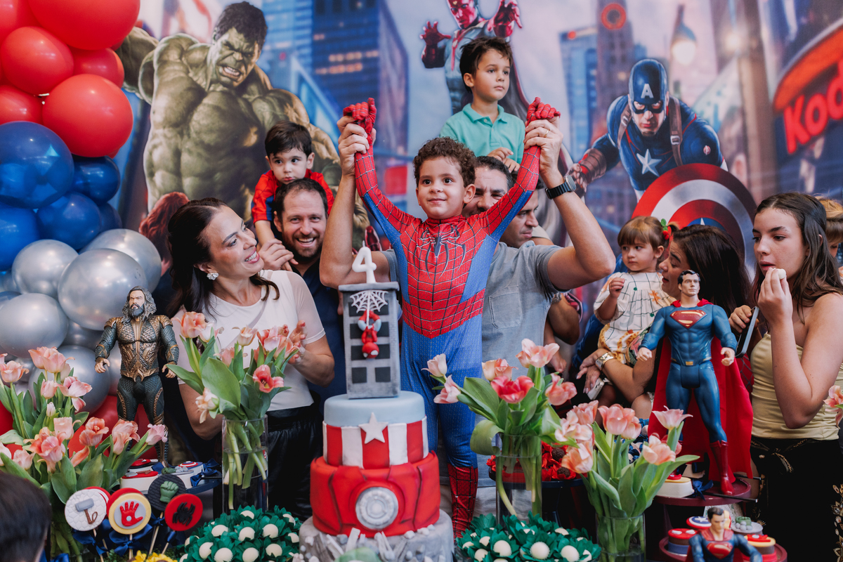 festa infantil decoração marvel espaço carambola ribeirão preto decoração santa julia
