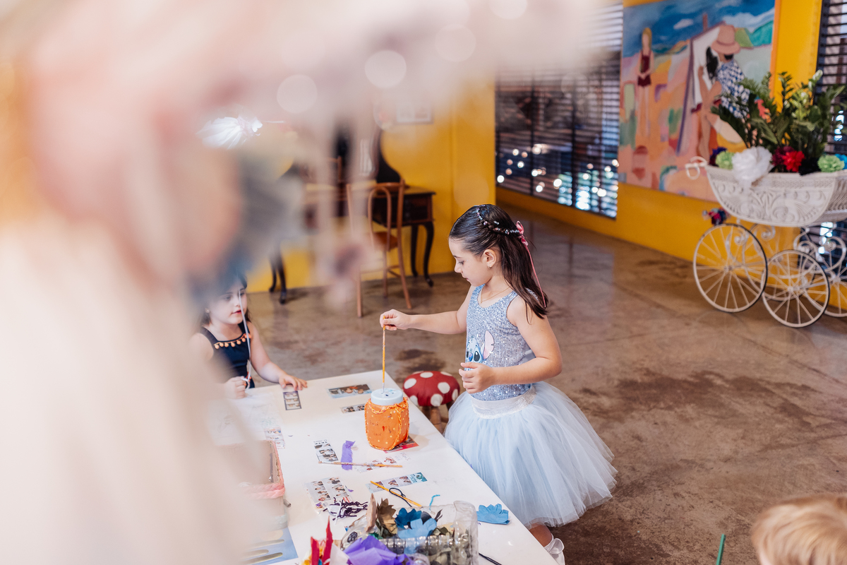 festa infantil de menina decoração tema Lilo e Stitch espaço carambola ribeirão preto