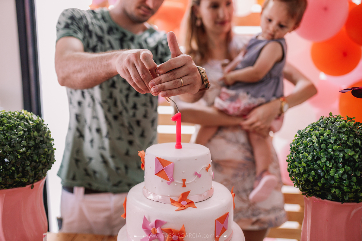 festa em casa quarentena decoração catavento e pipa 1 aninho ribeirão preto tássia garcia fotografia
