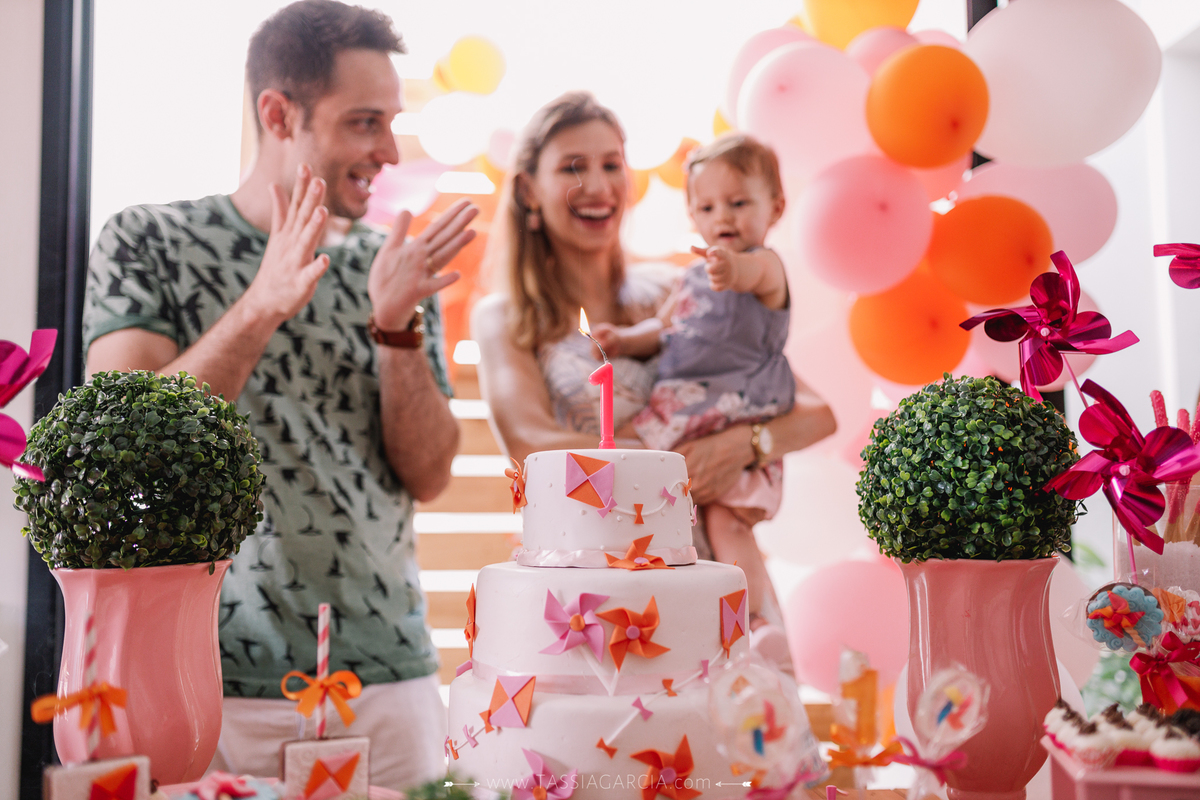 festa em casa quarentena decoração catavento e pipa 1 aninho ribeirão preto tássia garcia fotografia