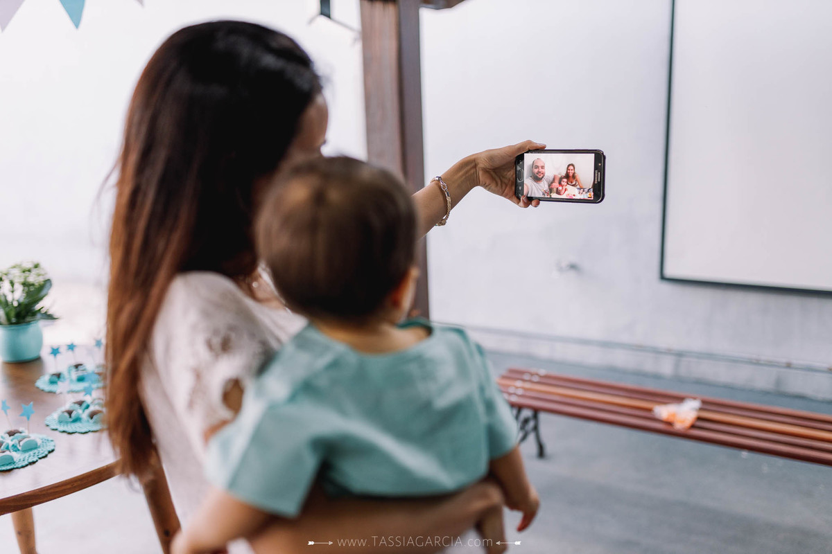 chamada de video para cantar parabéns festa intimista de menino em casa 1 aninho em ribeirão preto