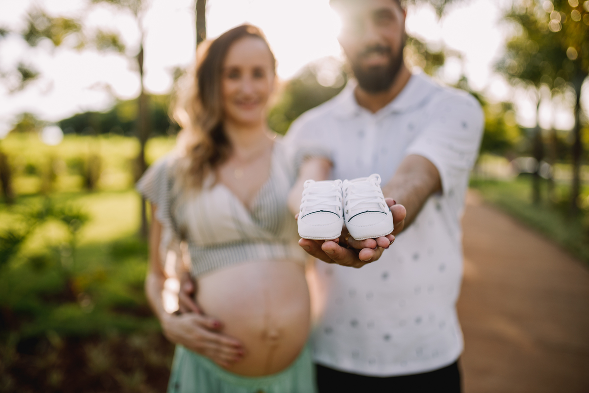 ensaio gestante externo ribeirão preto tássia garcia fotografia sapatinho de bebê