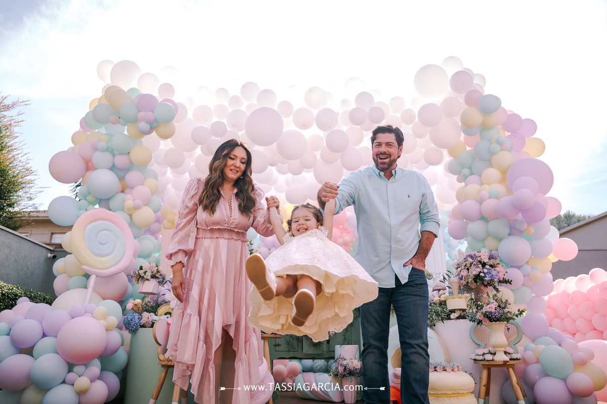 festa em casa dois anos acessoria sandra oliverio ribeirao preto tassia garcia fotografia decoração doceria da peppa por ouse criações e center festas