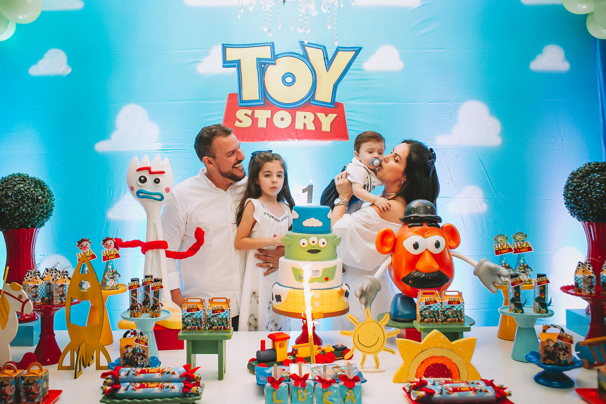 decoração toy store