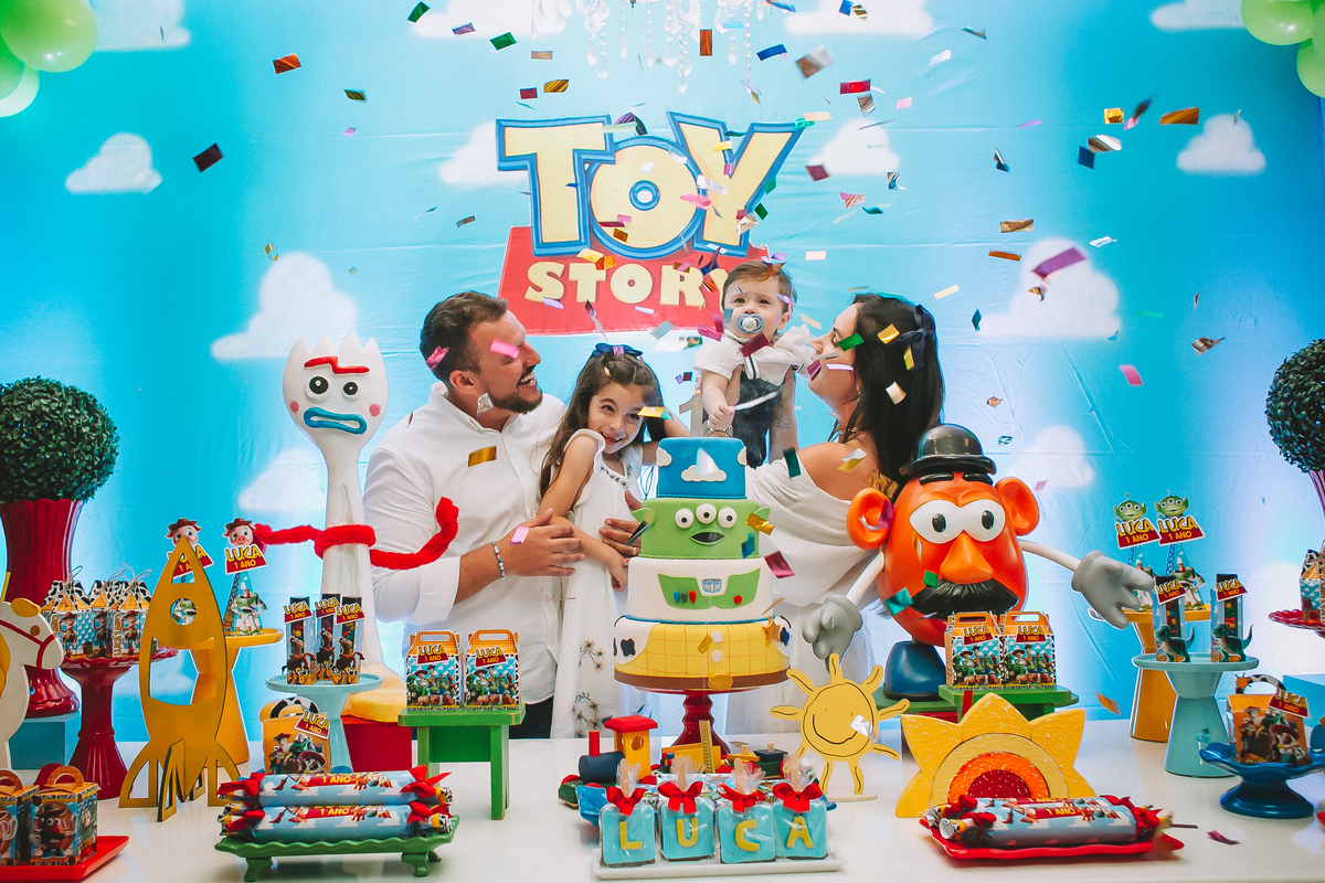 decoração toy store