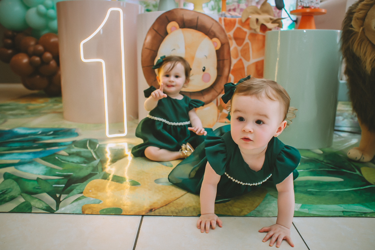 aniversário de gêmeas