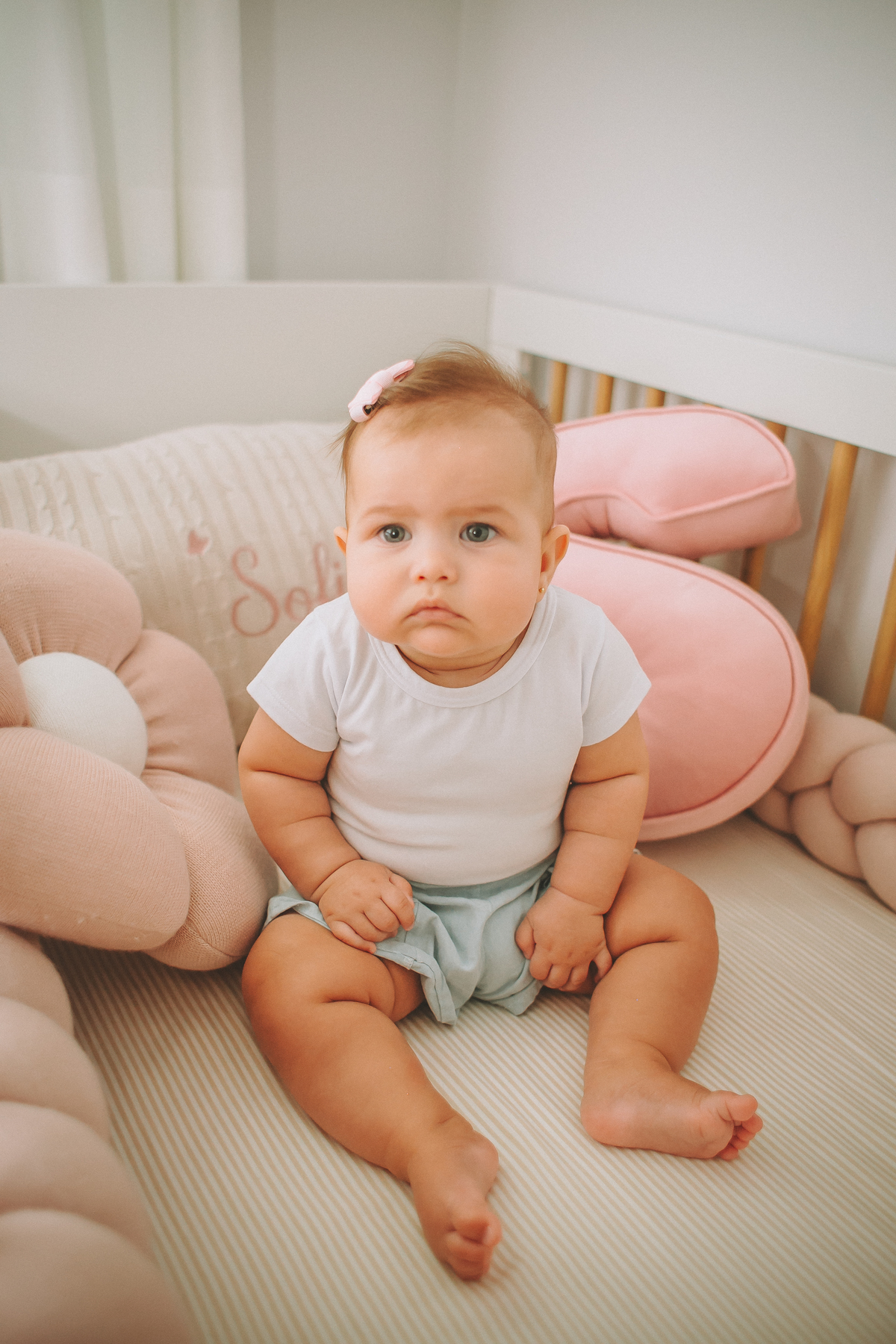 fotografia de bebê em casa