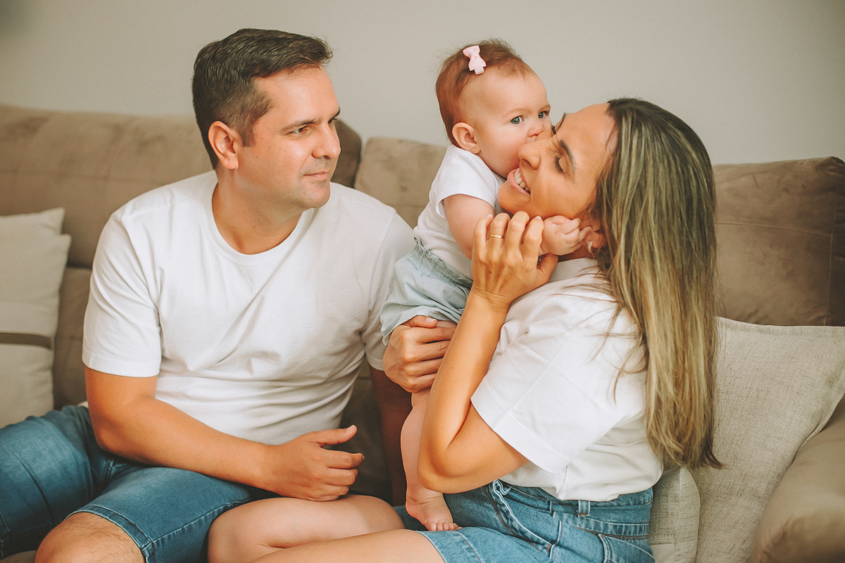 ensaio fotográfico de família em casa