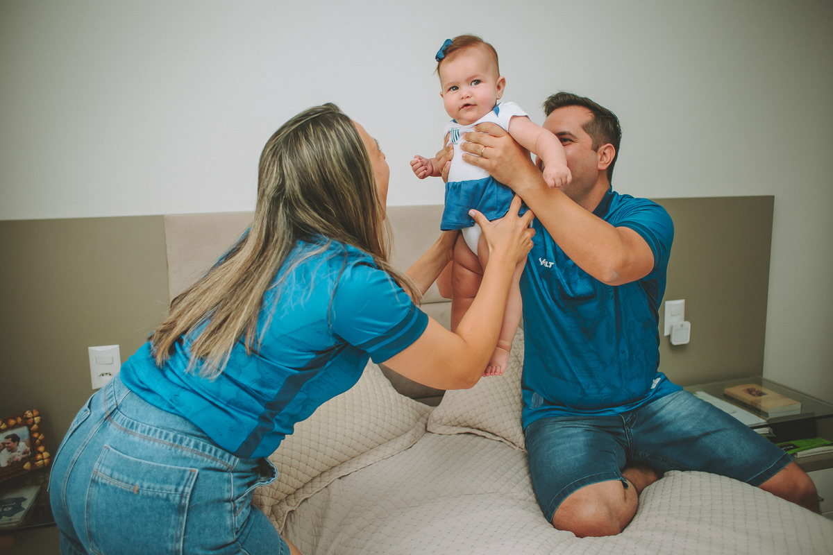 Ensaio de família em casa