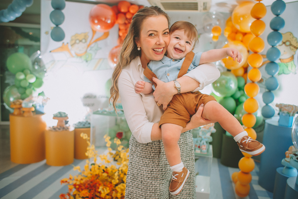 Ensaio fotográfico com a mamãe na festa do Otávio de 1 ano com o tema O Pequeno Príncipe