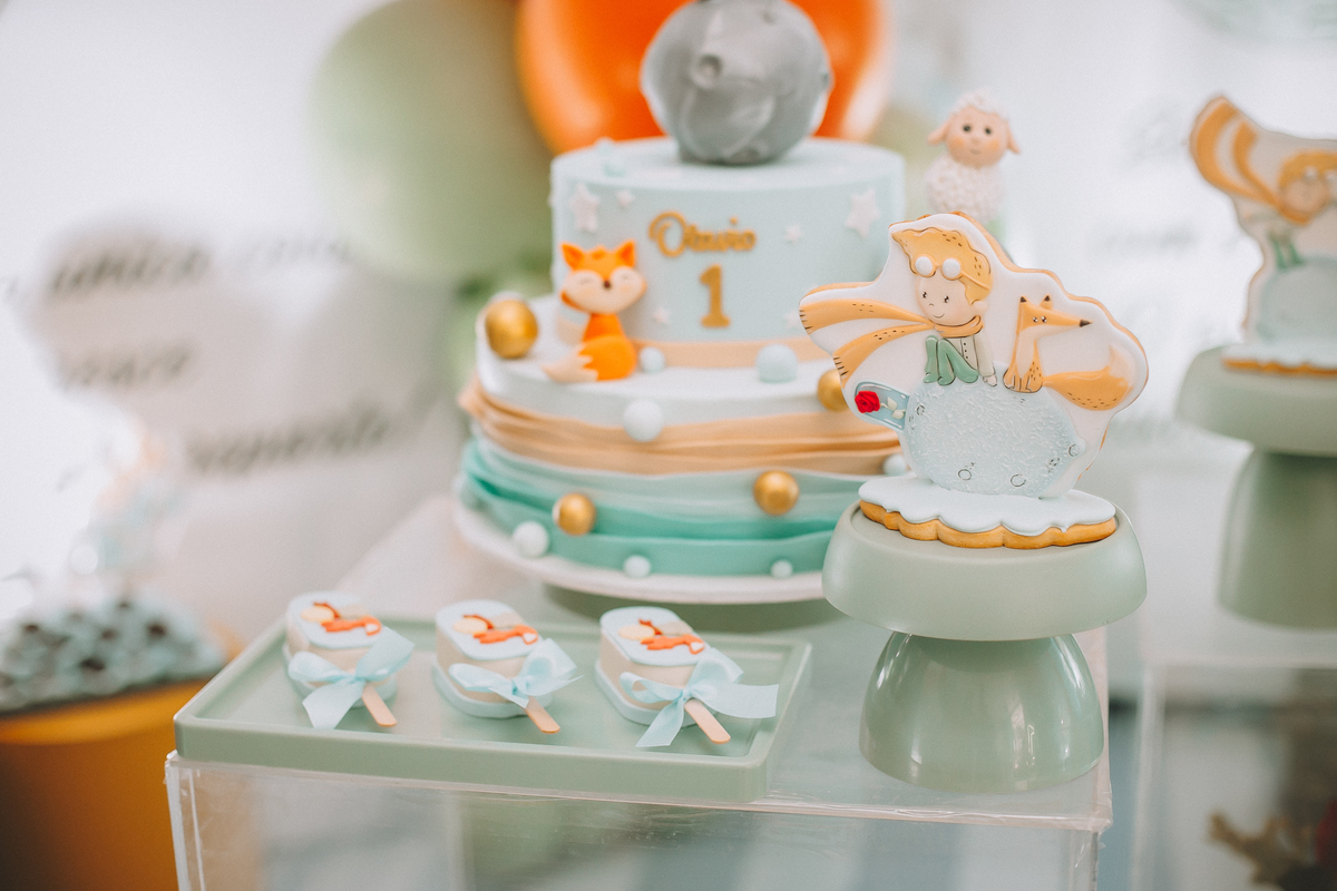 Doces personalizados para festa infantil tema Pequeno Príncipe.