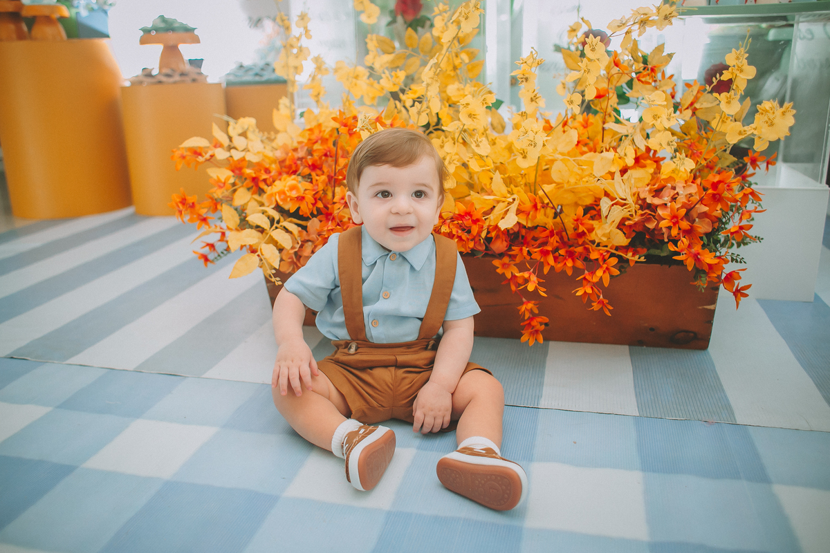 Otávio comemorando seu aniversário de 1 ano com tema Pequeno Príncipe em Florianópolis.