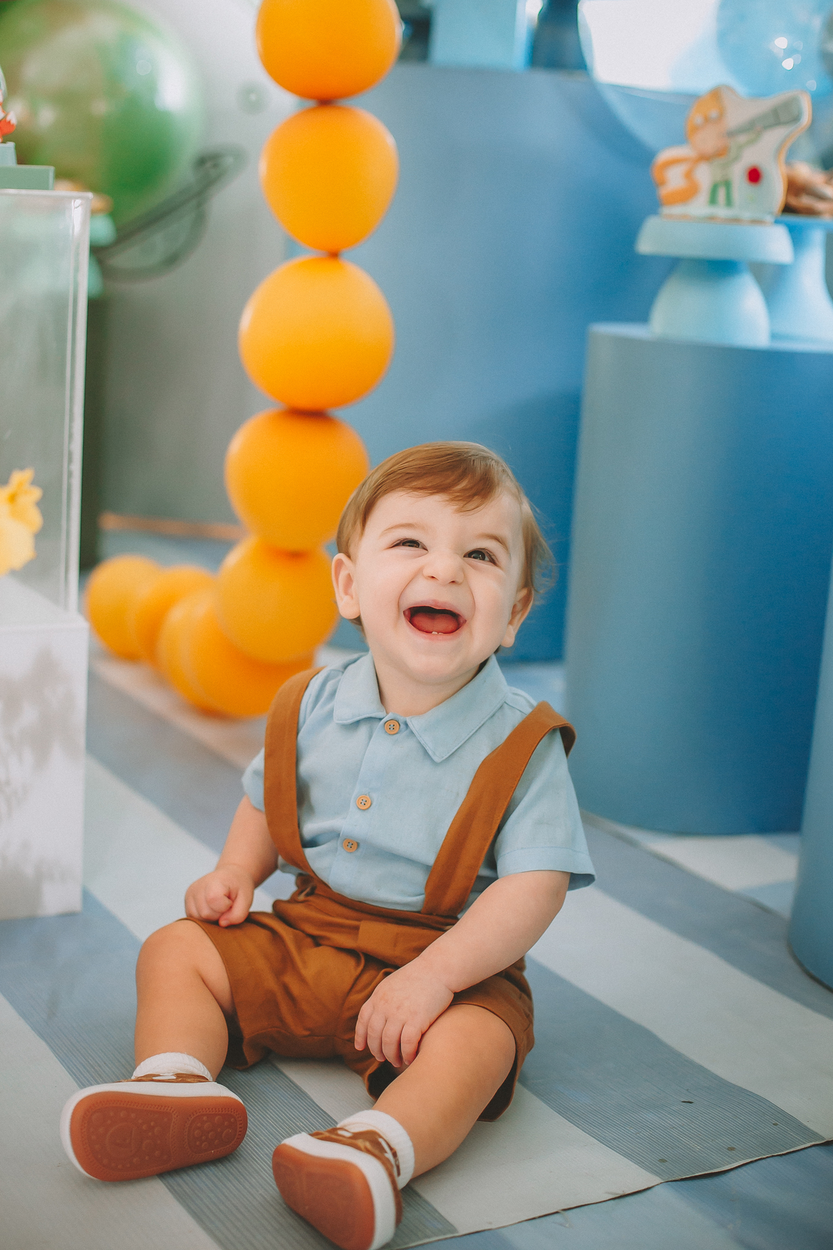 Otávio comemorando seu aniversário de 1 ano com tema Pequeno Príncipe em Florianópolis.
