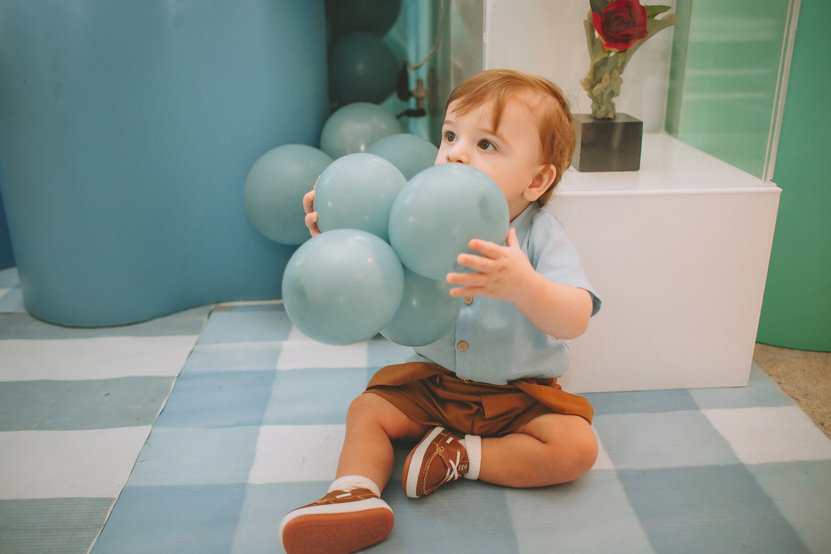 Otávio comemorando seu aniversário de 1 ano com tema Pequeno Príncipe em Florianópolis.