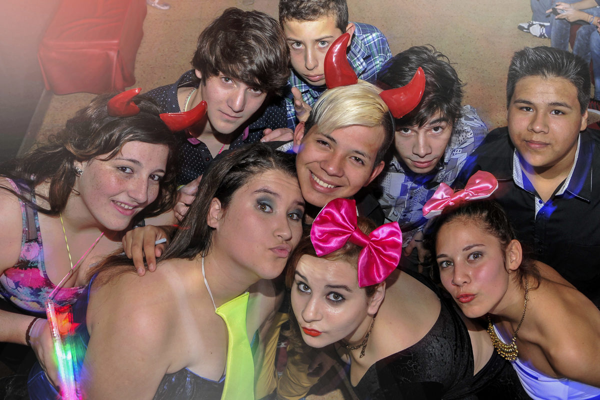 Aldi, mi fiesta de Quince Años.
Una Tarde de fotos inolvidable en compañia de la familia y amigos para las fotos de la sesión previa para los quince años de Aldi.

Sesión Previa:  Monumento a La Bandera. Rosario. Santa Fe. Argentina
Lugar del Evento:  Sal