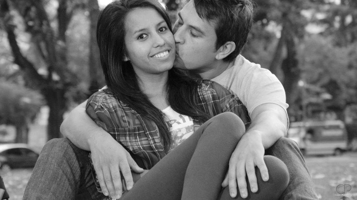 Cintia & Luciano E-Session (Sesión de Compromiso).
El amor en una sola expresión...

E-Session (Sesión de Compromiso):  Monumento a La bandera, Rosario.
