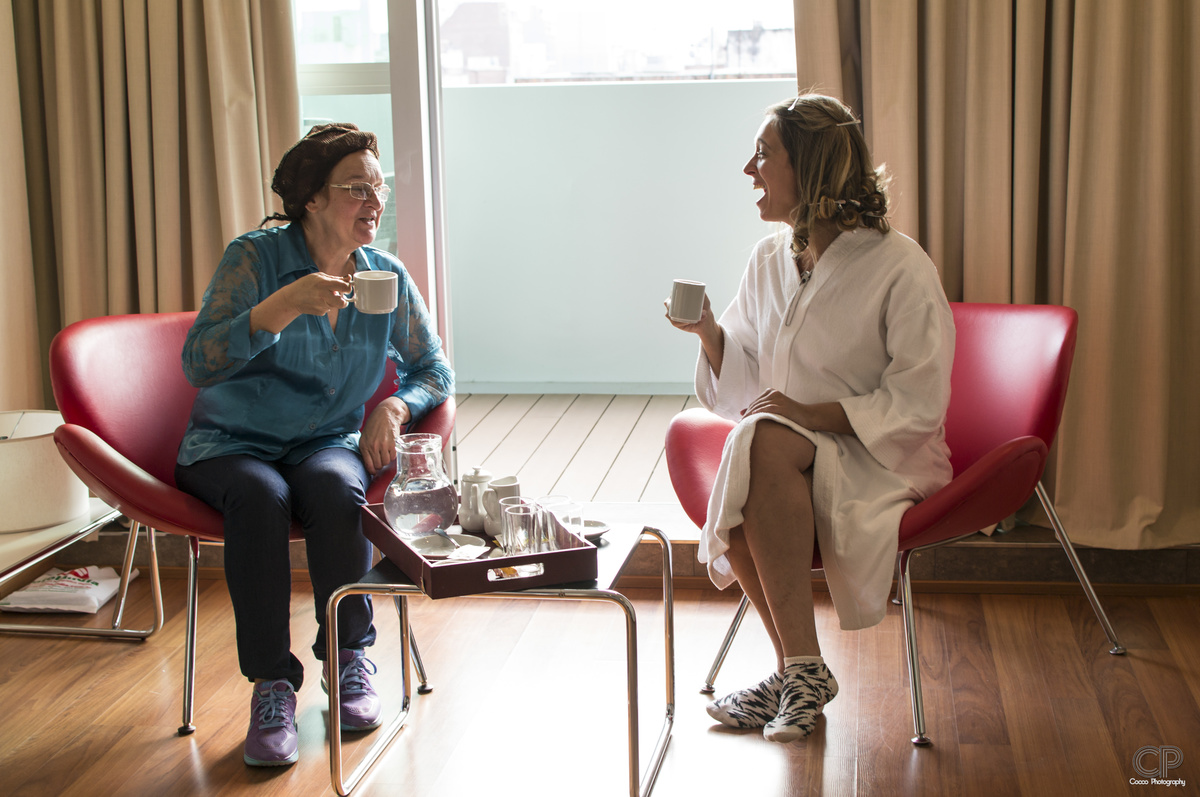 Angie & Gonza      
Amor, amistad, compañerismo y sobre todo mucha pasión.
Es solo un poco de lo que distingue a está hermosa pareja.
Civil: Distrito Centro, Rosario. Santa Fe. Argentina
Getting Ready: Hotel Amerian Puerto Rosario. Religiosa: Parroquia
