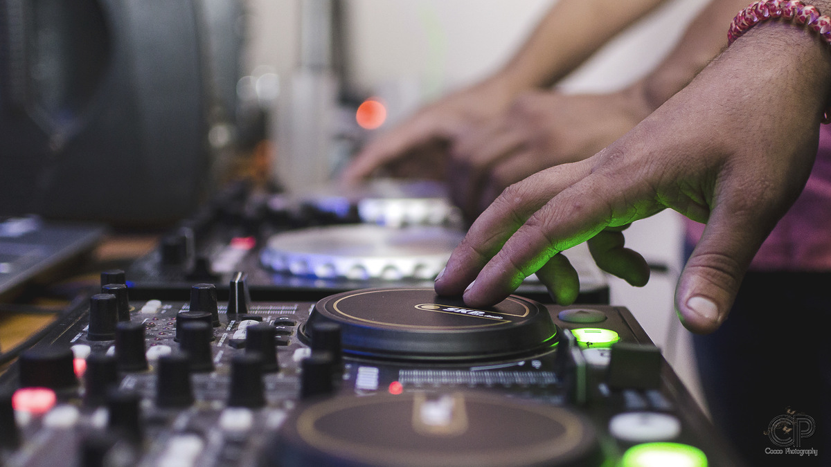 VX años en rosario, fotografías para 15 años, book de fotos previas a la fiesta al aire libre, fotos naturales y diferentes para 15 años, ideas para fotos de 15 años