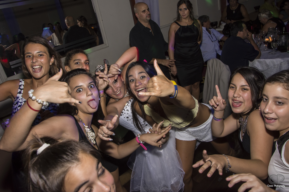 fiesta de 15, Meikap, Fotos previas, 15 años en rosario, book de 15, meikap 15 años, quinceañeras, fiesta, vestido de 15, book en rosario, mis 15, ideas para mis 15, sesión previa, sesión de fotos 15 años, zapatos, peinado para 15, book urbano de 15