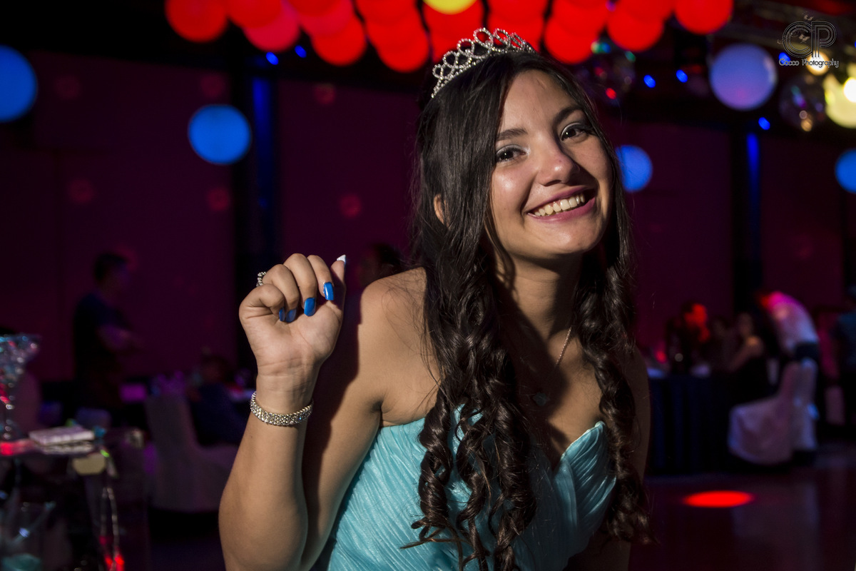 Quince Años, Outfits 15 años, Book 15 años, fotos 15 años, book 15 años en rosario, fiesta de 15, zapatos, rosario, fiesta de 15, fotos de 15, fotos urbanas, sesión  de fotos, fotos previas, ideas para 15