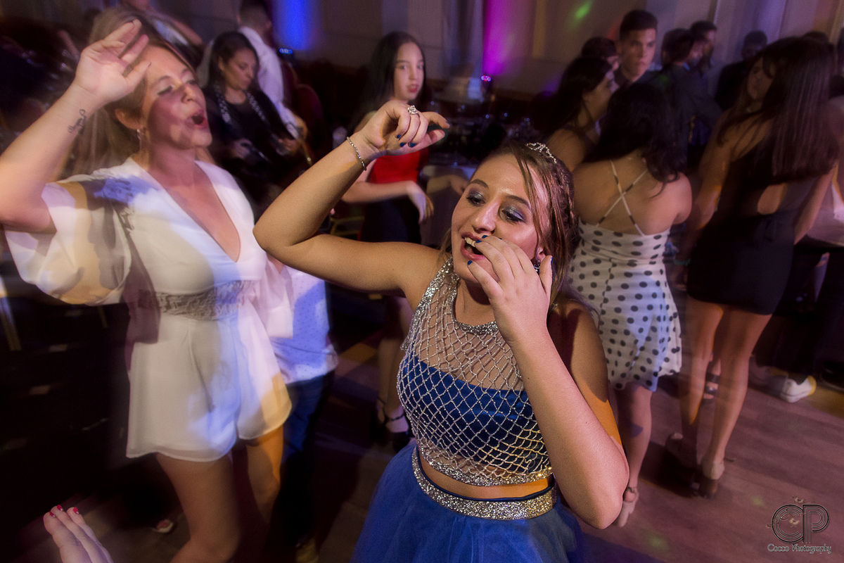 fiesta de Quince Años, La Fortezza Salones, Outfits 15 años, Book 15 años, fotos 15 años, book 15 años en rosario, fiesta de 15, zapatos, rosario, fiesta de 15, fotos de 15, fotos urbanas, sesión  de fotos, fotos previas, ideas para 15