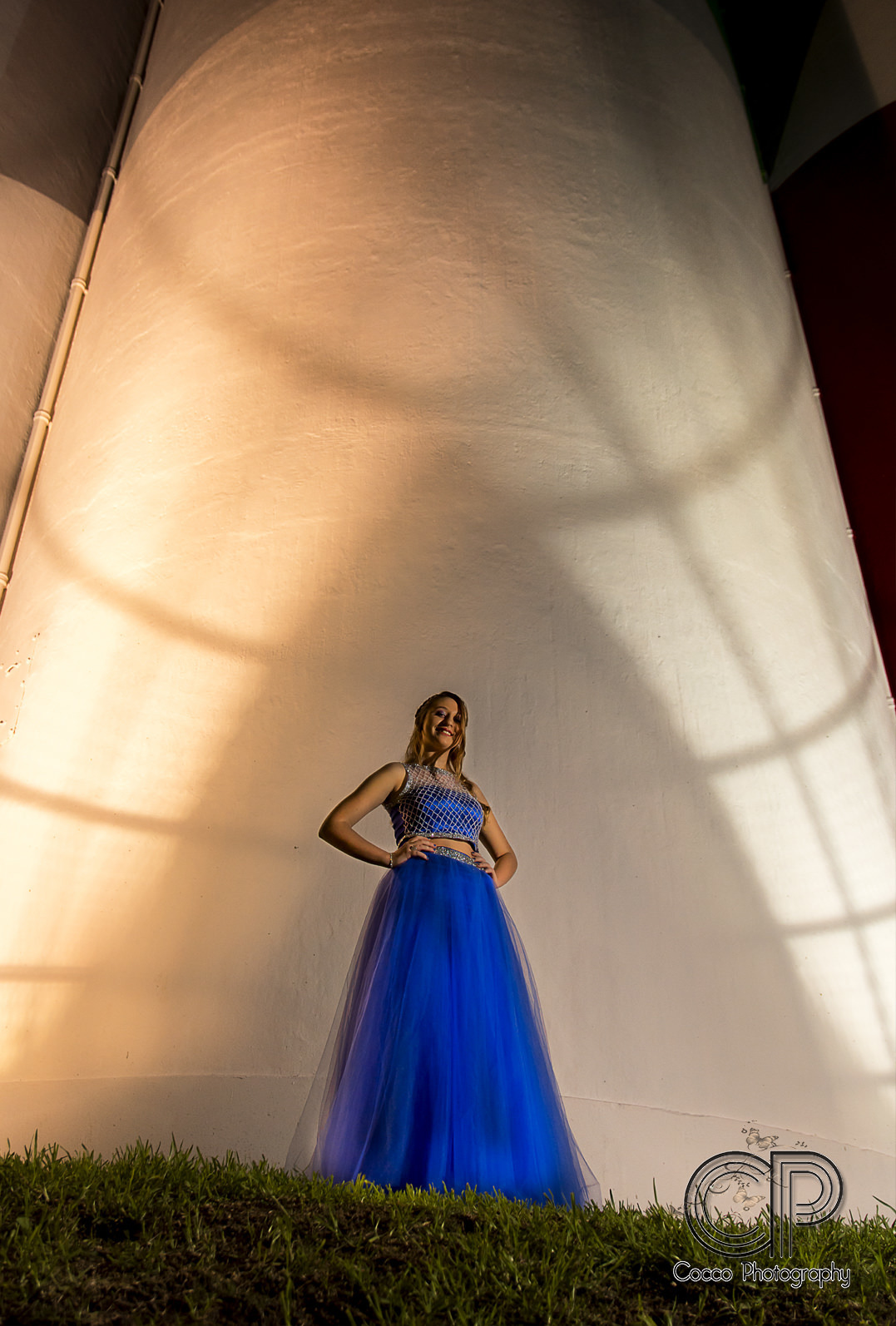 fiesta de XV años, sesión Previa, Silos Davis y Puerto Norte, book 15 años en rosario, mis 15, fotos diferentes, vestidos de 15, fotos de noche