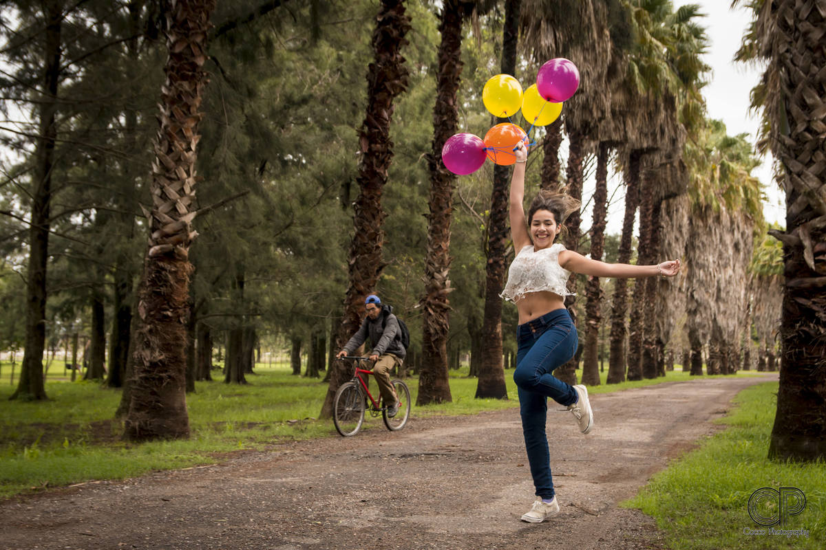 fotos diferentes, 15 años en rosario, book de 15, meikap 15 años, quinceañeras, fiesta, vestido de 15, book en rosario, ideas para mis 15, sesión previa, sesión de fotos 15 años, zapatos, peinado para 15, book urbano de 15 años, book 15 años, 