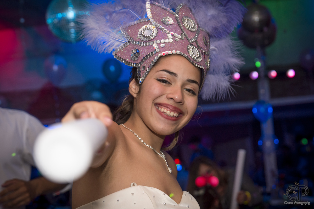 cotillon para 15, fiesta, 15 años en rosario, book de 15, meikap 15 años, quinceañeras, fiesta, vestido de 15, book en rosario, ideas para mis 15, sesión previa, sesión de fotos 15 años, zapatos, peinado para 15, book urbano de 15 años, book 15 años, 