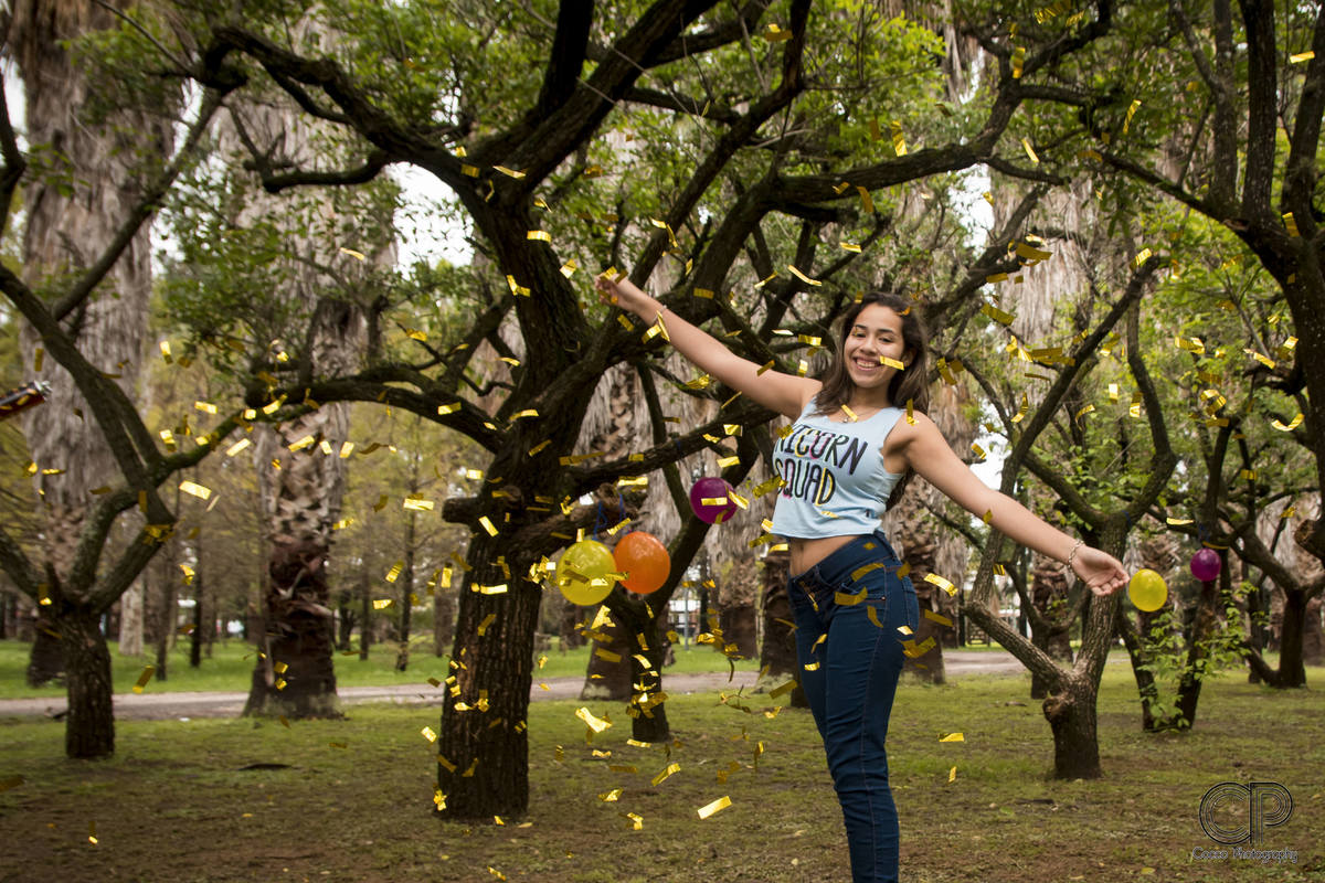 Meikap, Fotos previas, 15 años en rosario, book de 15, meikap 15 años, quinceañeras, fiesta, vestido de 15, book en rosario, ideas para mis 15, sesión previa, sesión de fotos 15 años, zapatos, peinado para 15, book urbano de 15 años, book 15 años, 