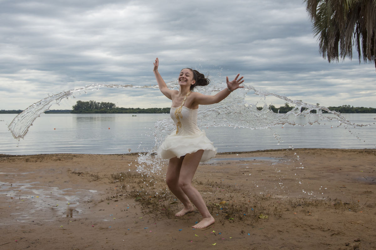 Fotos despues de la fiesta, trash the dres, 15 años en rosario, book de 15, meikap 15 años, fiesta, vestido de 15, book en rosario, mis 15, ideas para mis 15, sesión previa, sesión de fotos 15 años, zapatos, peinado para 15, book urbano de 15 años 