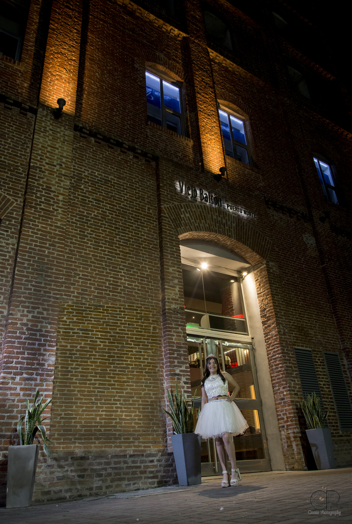 fotos en exteriores 15 años, book de fotos 15 años en rosario, sesión previa 15 años, sesiones divertidas, fotos diferente,  Time, festejo de XV años, Sesión Previa