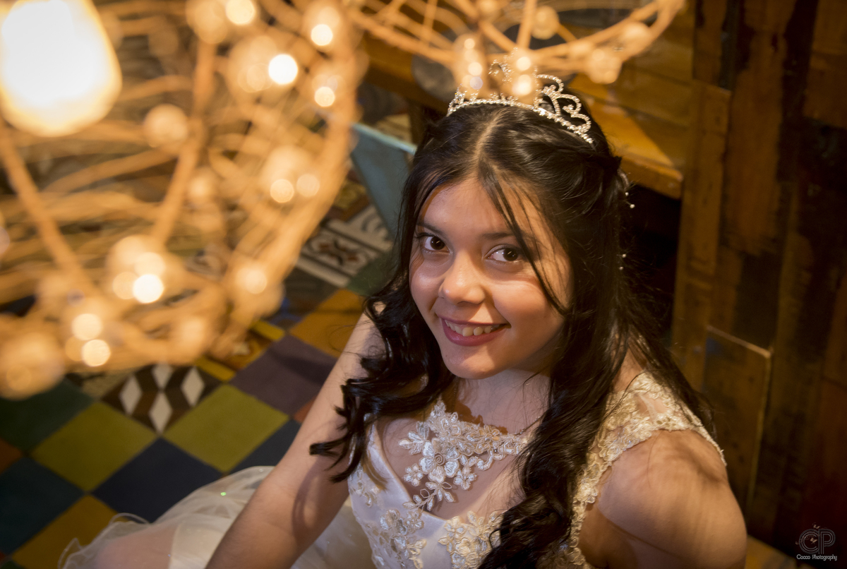 fotos previas en un bar para 15 años, fotos diferentes urbanas, quinceañeras en rosario, puerto norte