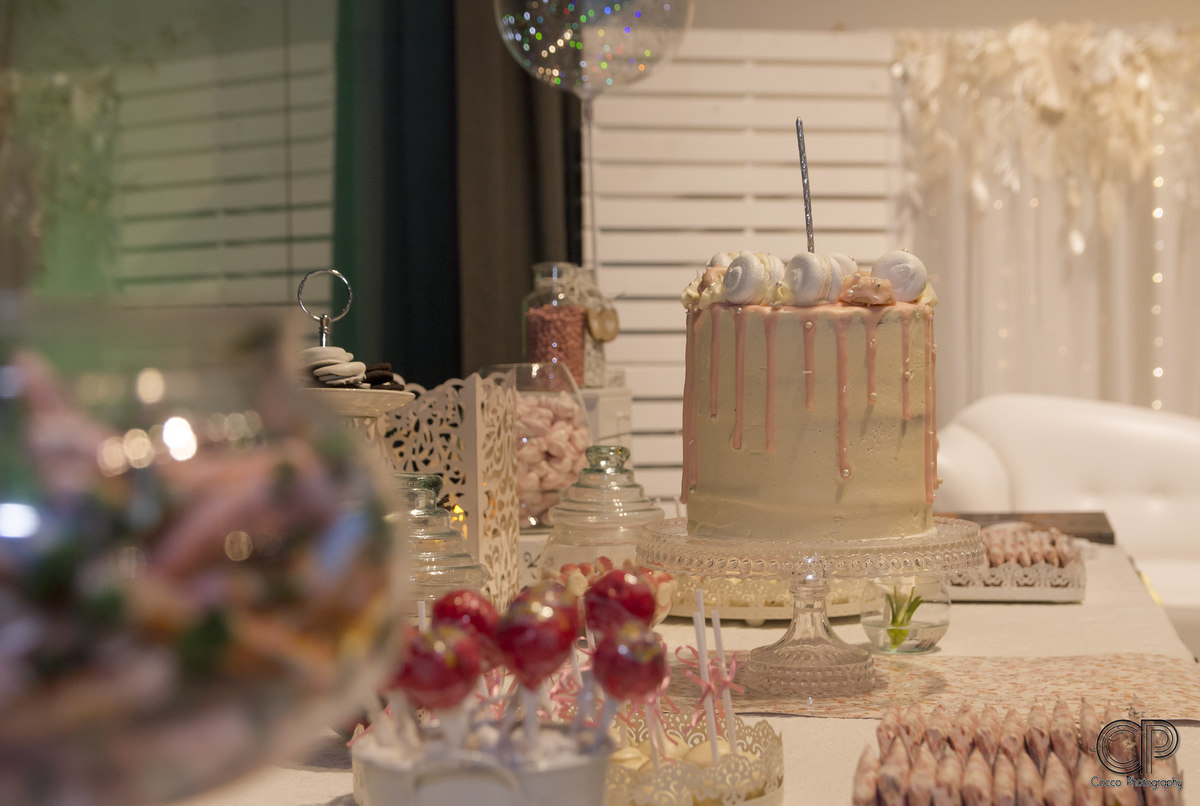 mesa dulce y torta de 15 años, ideas originales y diferentes para 15 años, fotógrafos  de 15 años en rosario, tortas para 15 años,