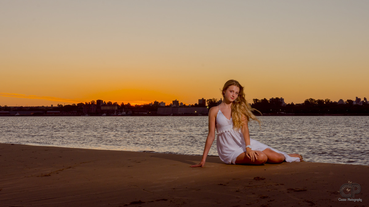 book de fotos previas para 15 años, fotos originales y diferentes para 15 años, fotografía y video para 15 años en rosario, fotos en exteriores de 15 años, sesión previa en el río al atardecer, fotos originales 15 años, fotógrafos en rosario