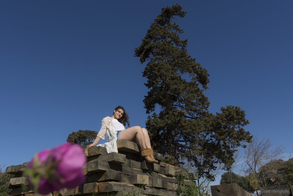 fotos de 15 años diferentes al aire libre, fotos de 15 años en rosario, fotografos de 15, sesion de 15 años en rosario santa fe diferentes, sesion de fotos de 15 años modernas
