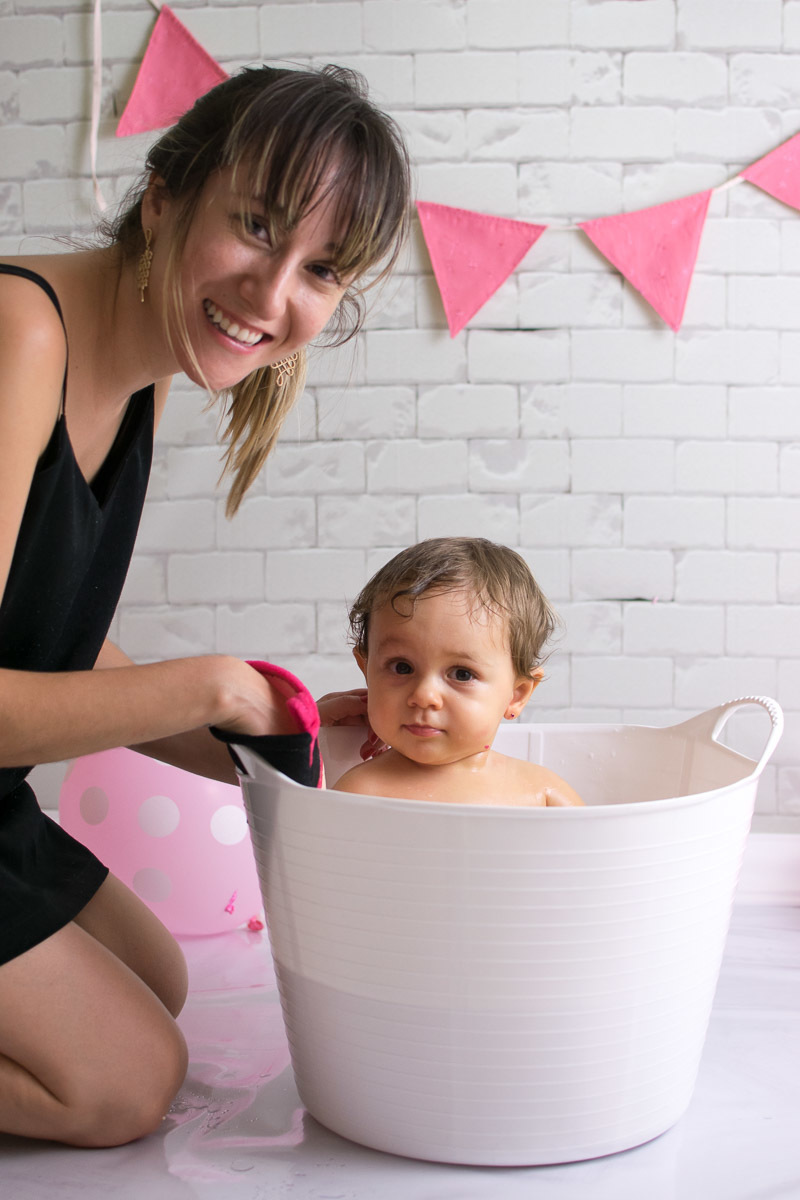 Ensaio splash após o smash the cake - Já estou limpinha e pronta para a próxima!