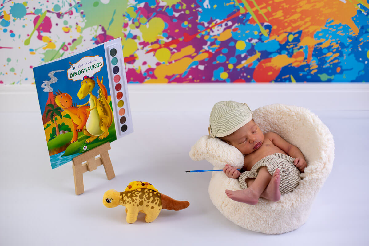 Dando uma de pintor do Jurassic Park baby