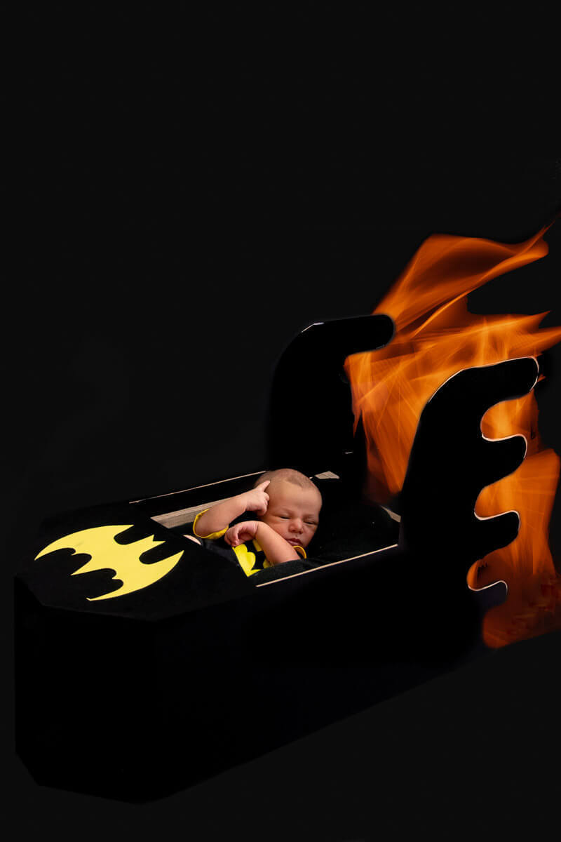 Pensativo no eu batmovel