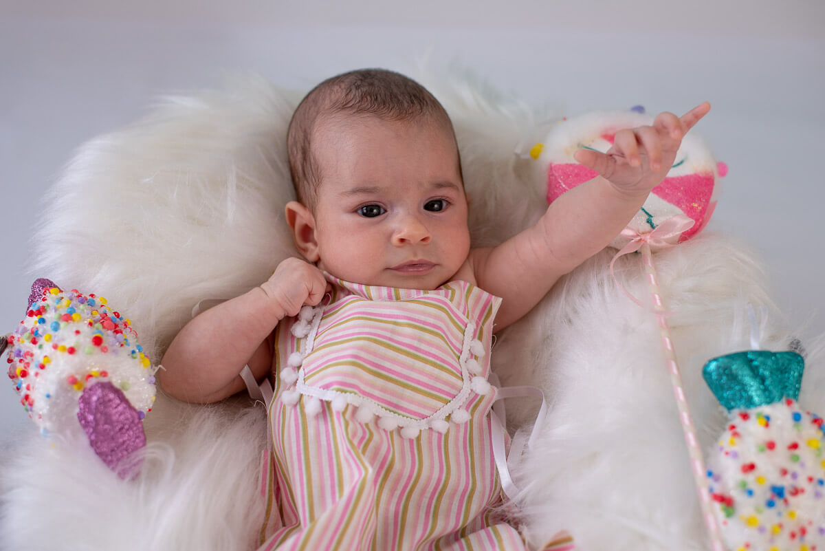 Feliz com a vitória do programa masterchef com os doces que preparou