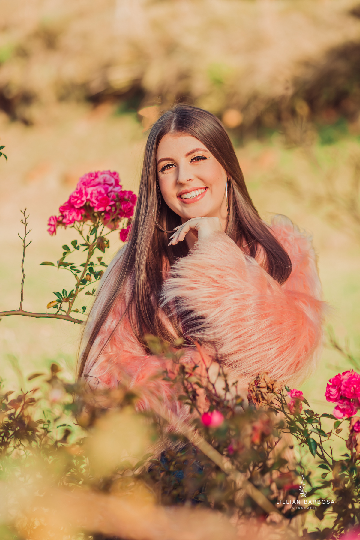 ensaio-de-15-anos-serra-do-rio-do-rastro-mirante-do-doze-bom-jardim-da-serra-casaco-de-pele-rosa-fotógrafa-de-santa-catarina-fotógrafos-de-santa-catarina-fotógrafa-de-lauro-muller-fotógrafos-de-lauro-muller-fotógrafa-de-15-anos