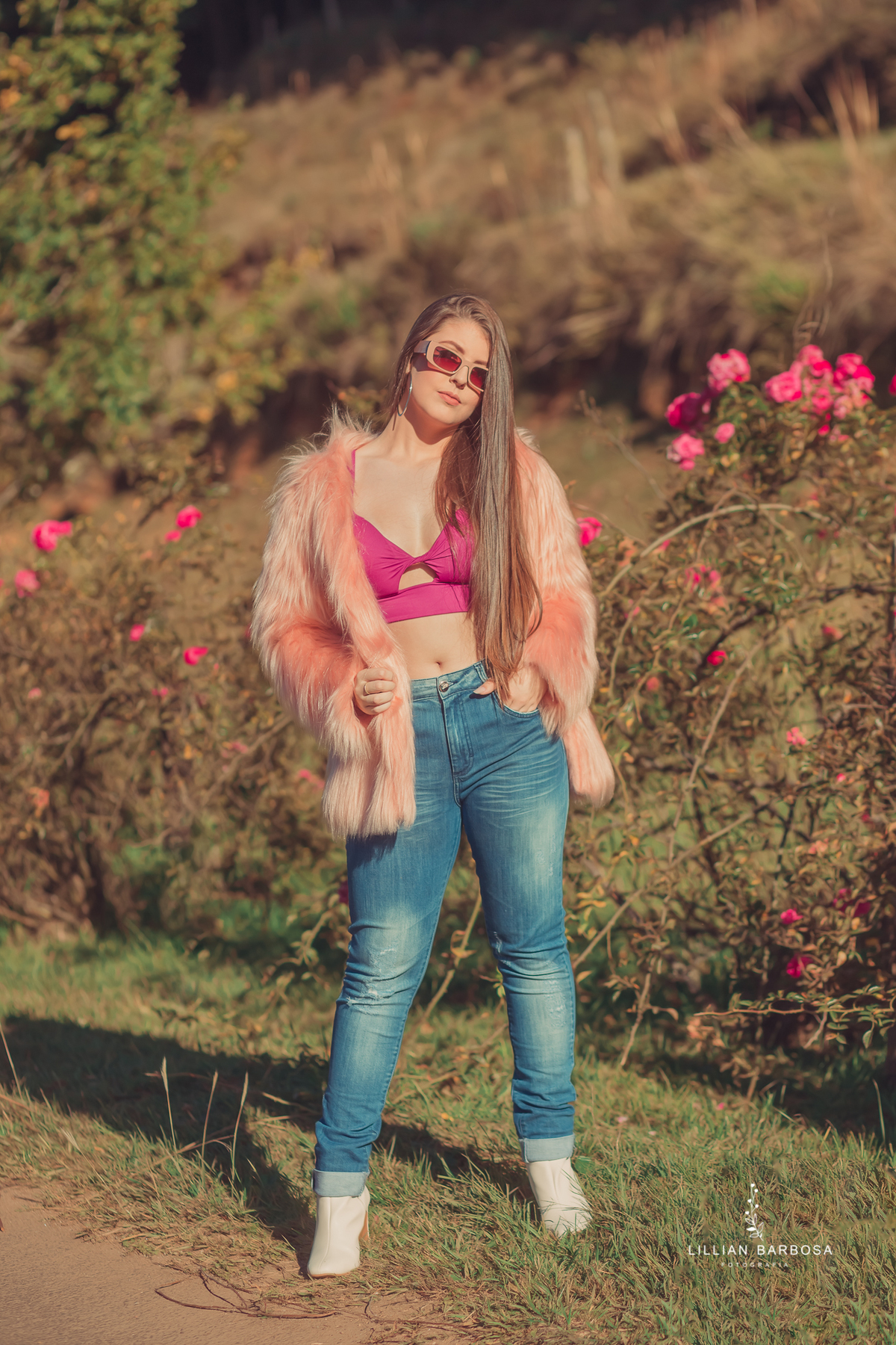 ensaio-de-15-anos-serra-do-rio-do-rastro-mirante-do-doze-bom-jardim-da-serra-casaco-de-pele-rosa-óculos-fotógrafa-de-santa-catarina-fotógrafos-de-santa-catarina-fotógrafa-de-lauro-muller-fotógrafos-de-lauro-muller-fotógrafa-de-15-anos