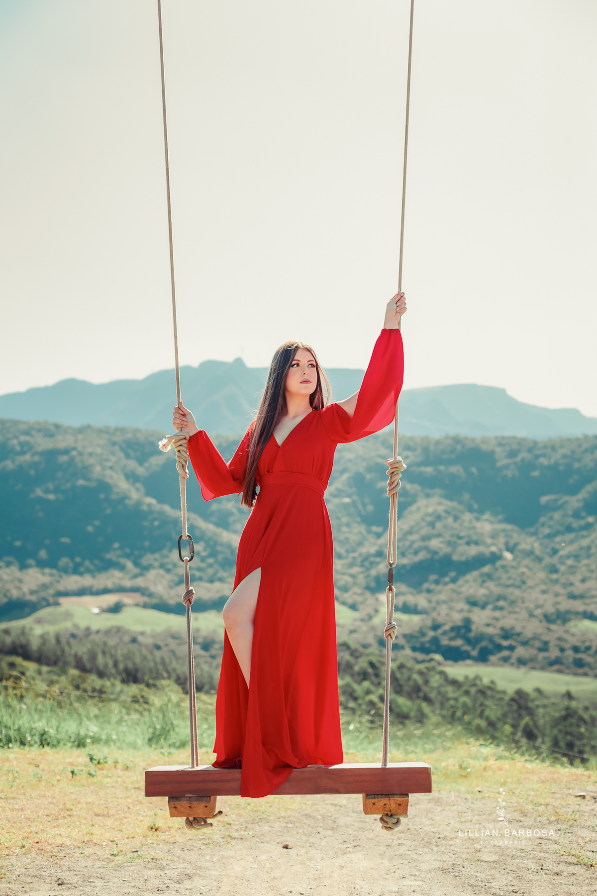 ensaio-de-15-anos-serra-do-rio-do-rastro-mirante-do-doze-balanço-vestido-vermelho-fotógrafa-de-santa-catarina-fotógrafos-de-santa-catarina-fotógrafa-de-lauro-muller-fotógrafos-de-lauro-muller-fotógrafa-de-15-anos