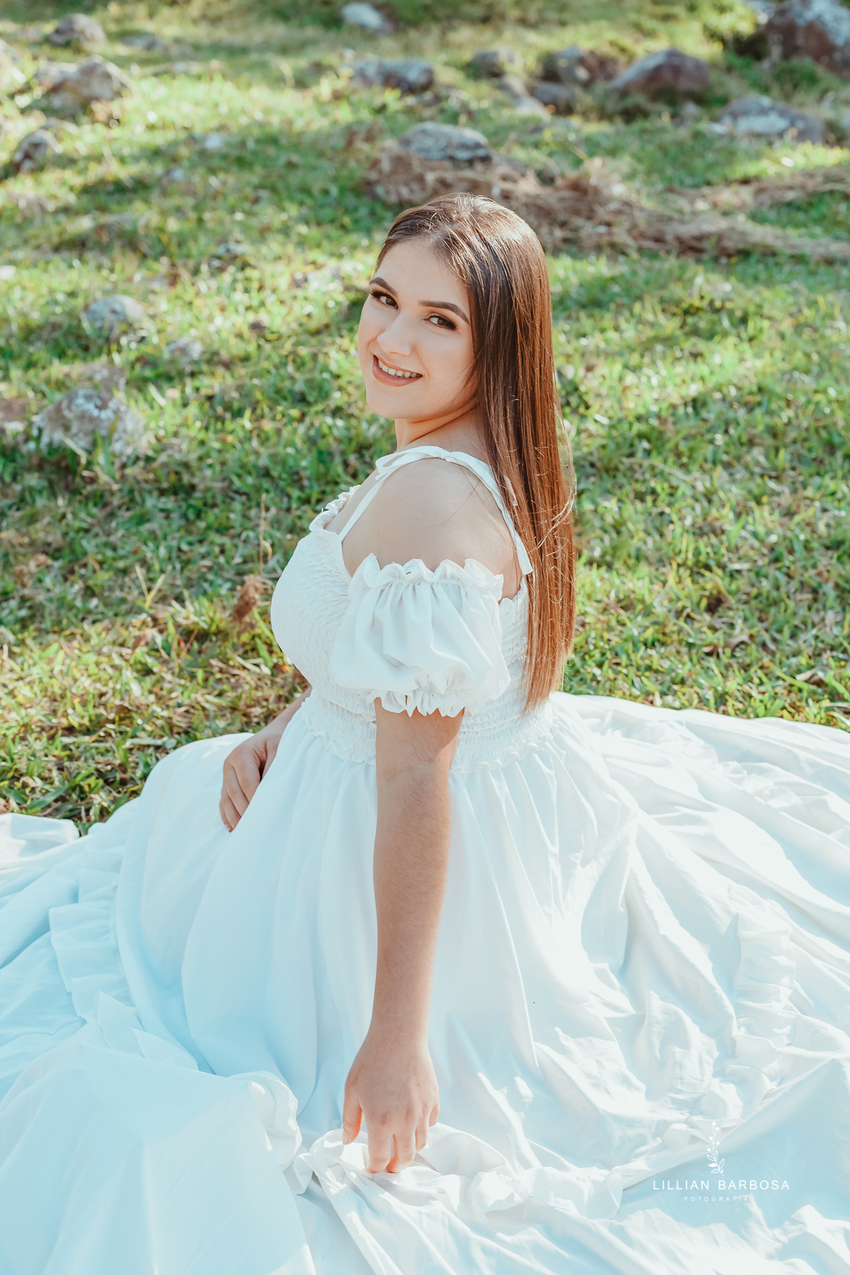 menina-lookde15-vestido-vestidobranco-serradoriodorastro-fotógrafadesantacatarina-fotógrafosdesantacatarina-fotógrafadelauromuller-fotógrafosdelauromuller-fotógrafade15-fotógrafosde15-ensaiode15-ensaiode15anos-ensaiodequinzeanos