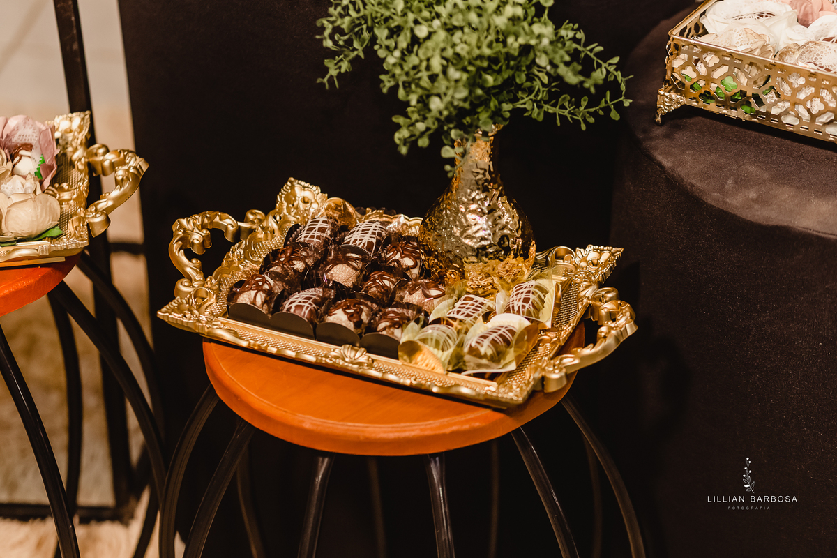 doces-decoração-festa-15anos-fotógrafadesc-fotógrafadesantacatarina-fotógrafosdesantacatarina-fotógrafadelauromuller-fotógrafosdelauromuller-fotógrafade15anos-fotógrafosde15anos-festadedebutante