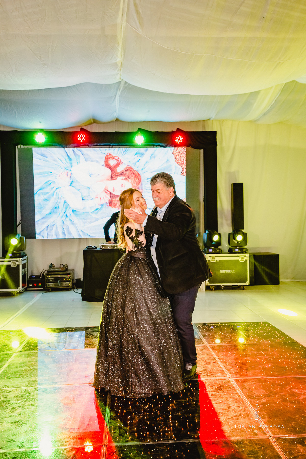 menina-vestido-15anos-festa-festade15anos-dança-valsa-fotógrafadesantacatarina-fotógrafosdesantacatarina-fotógrafadelauromuller-fotógrafosdelauromuller-fotógrafade15anos-fotógrafosde15anos-festadedebutante