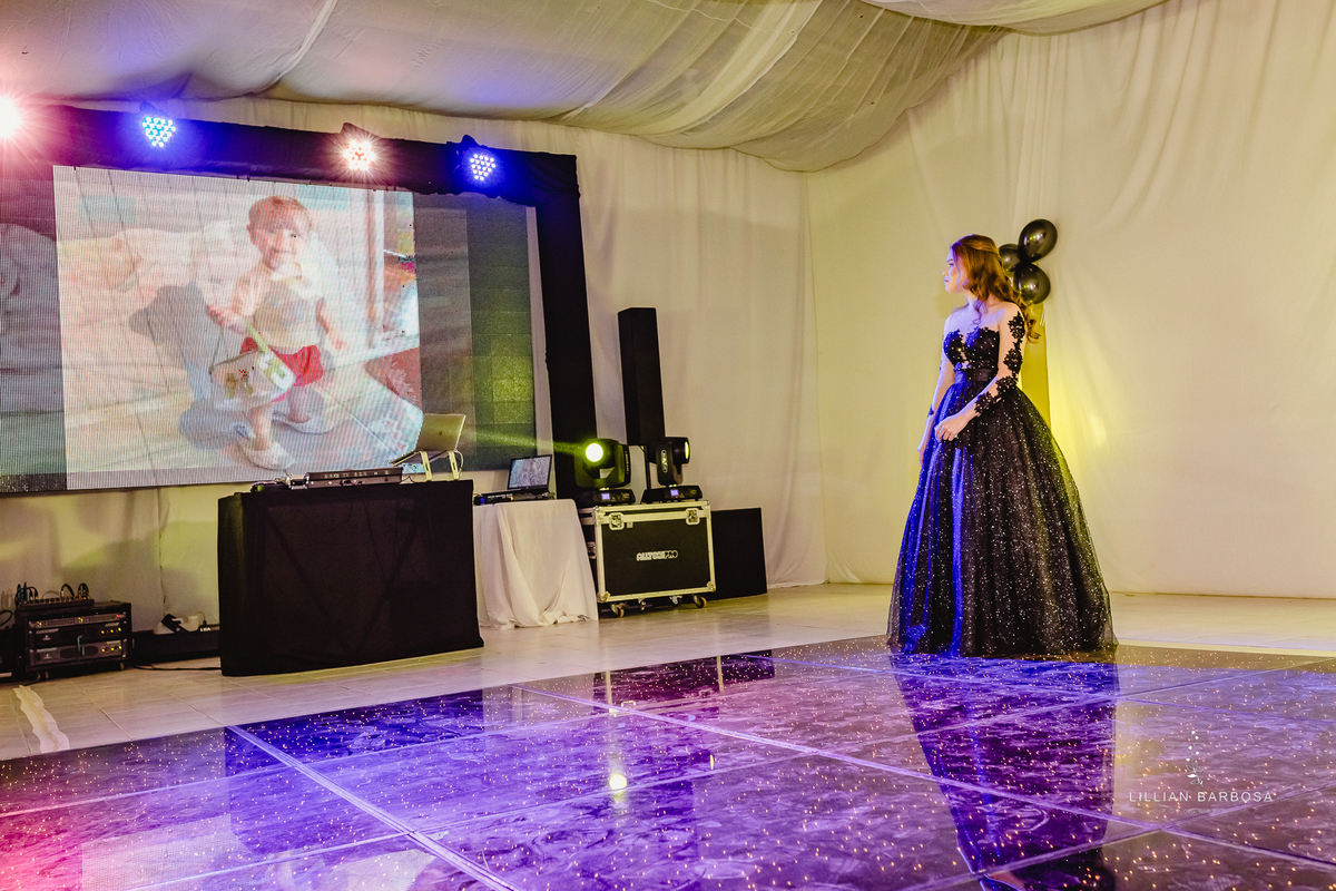 menina-vestido-15anos-festa-festade15anos-homenagem-fotógrafadesantacatarina-fotógrafosdesantacatarina-fotógrafadelauromuller-fotógrafosdelauromuller-fotógrafade15anos-fotógrafosde15anos-festadedebutante