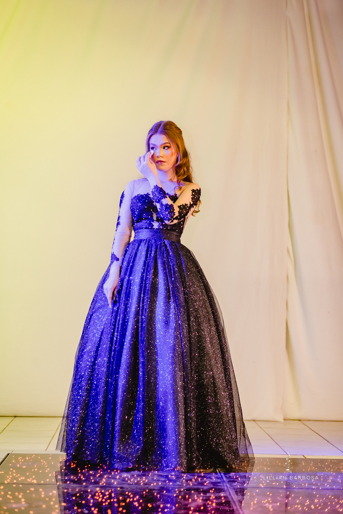 menina-vestido-15anos-festa-festade15anos-homenagem-fotógrafadesantacatarina-fotógrafosdesantacatarina-fotógrafadelauromuller-fotógrafosdelauromuller-fotógrafade15anos-fotógrafosde15anos-festadedebutante