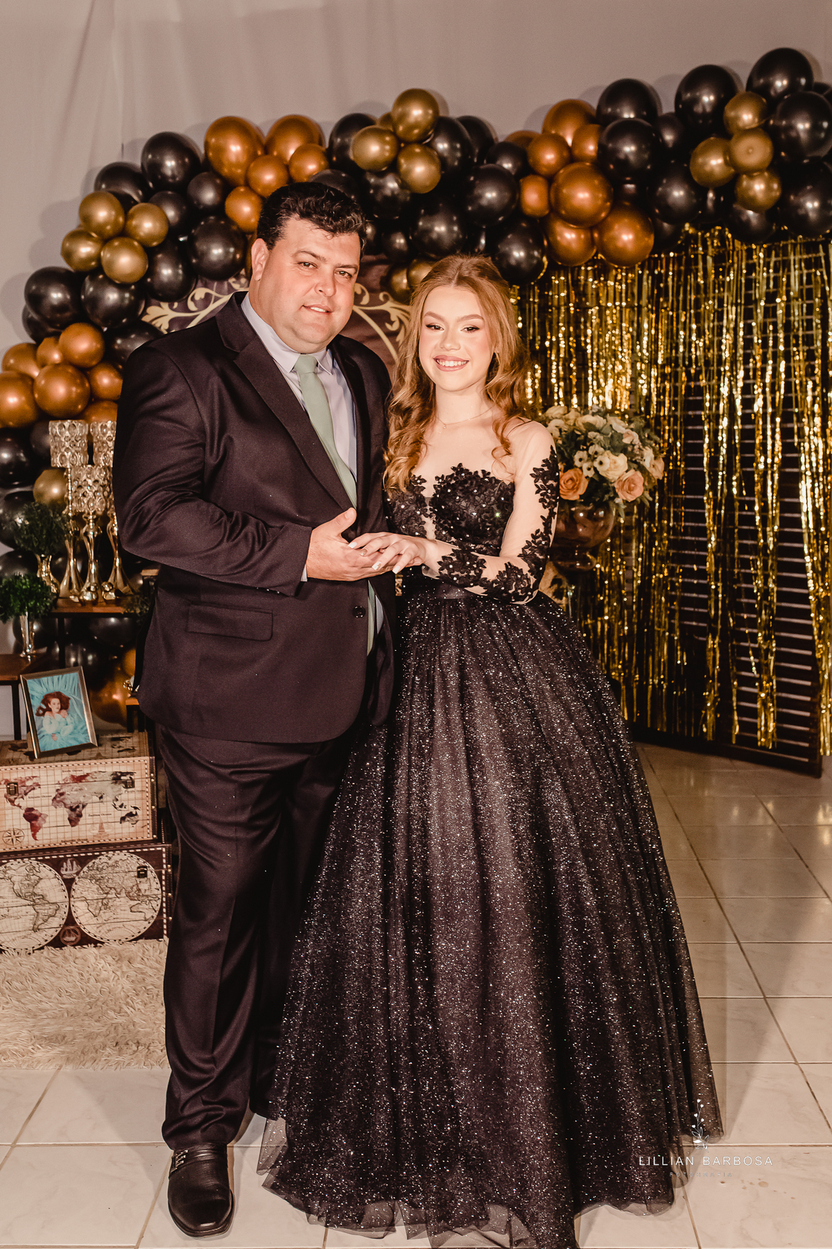 menina-vestido-15anos-festa-festade15anos-família-pai-fotógrafadesantacatarina-fotógrafosdesantacatarina-fotógrafadelauromuller-fotógrafosdelauromuller-fotógrafade15anos-fotógrafosde15anos-festadedebutante